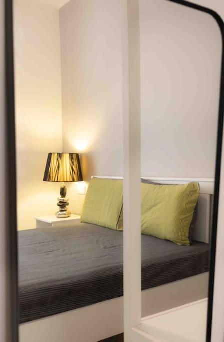 Luxury Cozy Appartment In The City Center Rhodes City Buitenkant foto